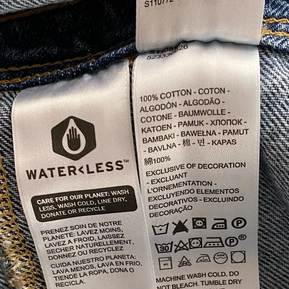 LEVI'S DENIM SHORTALL SHORT OVERALLS - MEDIUM - Picture 8 of 9